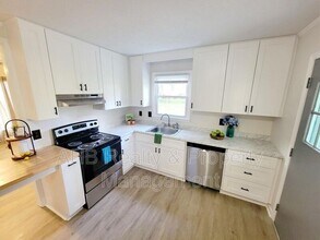 411 Mill St in Graham, NC - Building Photo - Building Photo