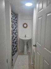 122xx NW 20th Ct in Miami, FL - Building Photo - Building Photo