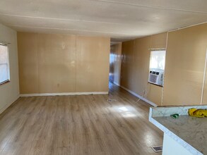 10406 Camp Mack Rd in Lake Wales, FL - Foto de edificio - Building Photo