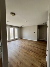 1032 Villa Ct in Carbondale, IL - Foto de edificio - Building Photo