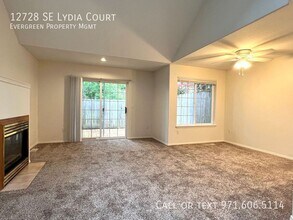 12728 SE Lydia Ct in Portland, OR - Building Photo - Building Photo