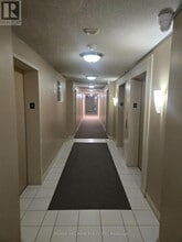 3650 Kingston Rd in Toronto, ON - Building Photo - Building Photo