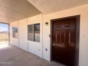 12842 Galsworthy Way in Socorro, TX - Building Photo - Building Photo