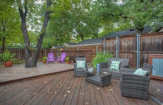 6336 Locke Ave in Fort Worth, TX - Building Photo