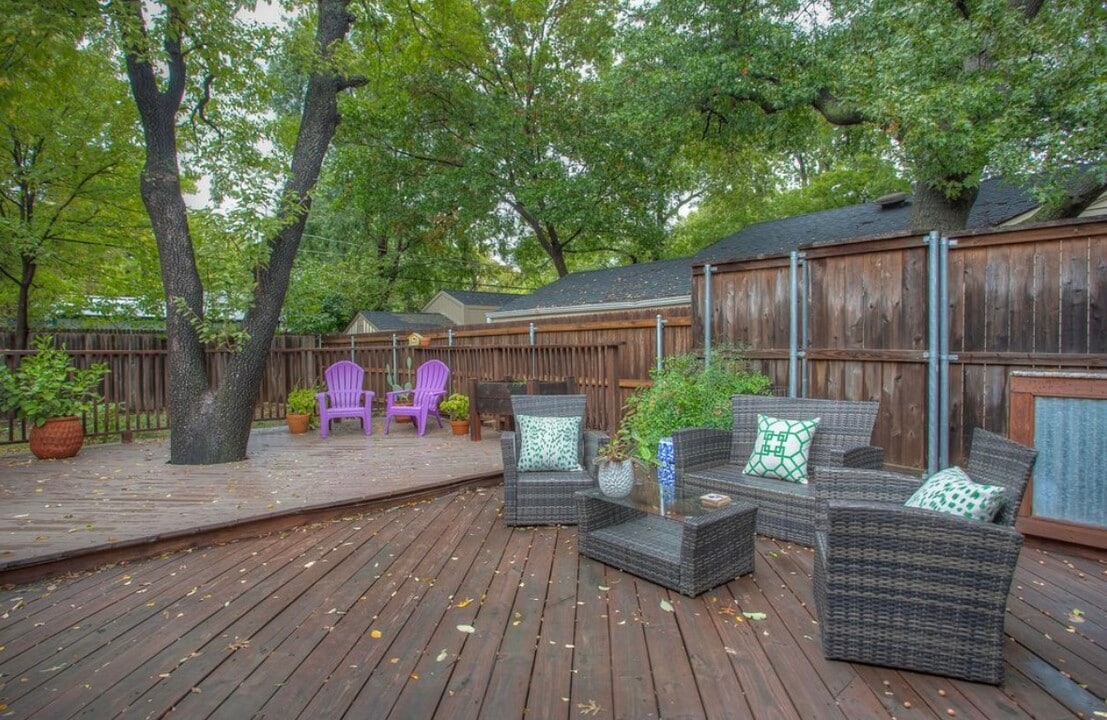 6336 Locke Ave in Fort Worth, TX - Building Photo