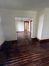 4416 Innes Ave, Unit Floor 1 in Cincinnati, OH - Foto de edificio - Building Photo