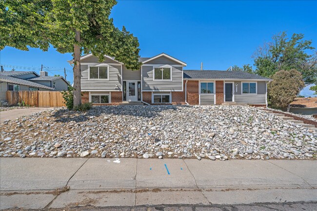 property at 9568 W 56th Pl