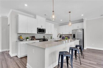 6290 Bracken Brown Dr in Alpharetta, GA - Building Photo - Building Photo