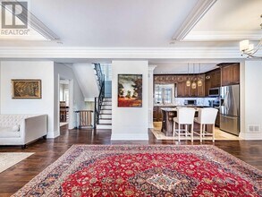 17 Lockheed Blvd in Toronto, ON - Building Photo - Building Photo