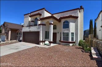 253 Summerbrooke Ct in El Paso, TX - Building Photo - Building Photo