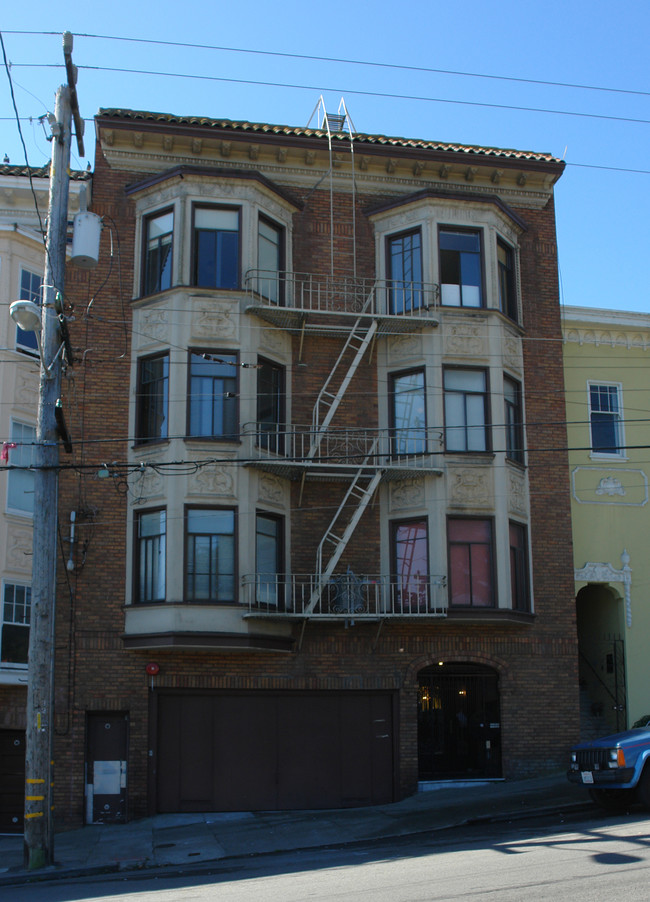 3215 Clement St in San Francisco, CA - Foto de edificio - Building Photo