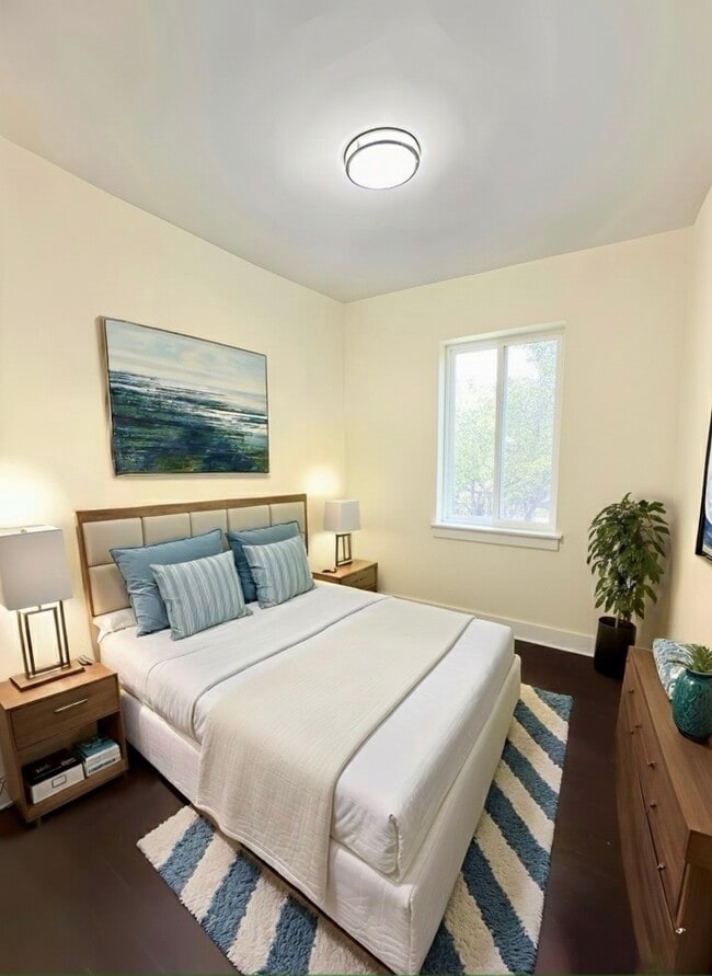 9004 Jamaica Ave, Unit 2B in Woodhaven, NY - Building Photo - Building Photo