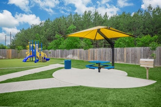 Willowbend in Humble, TX - Foto de edificio - Building Photo