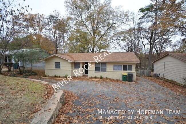property at 8 W Windsor Dr