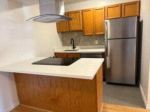 4834 S Highland Cir in Holladay, UT - Building Photo - Building Photo