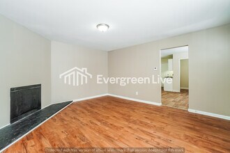 212 E Alcott Rd in Columbus, OH - Building Photo - Building Photo