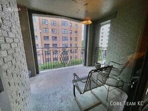 710 W 48th St in Kansas City, MO - Building Photo - Building Photo