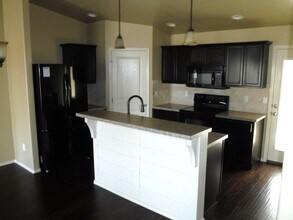 4535 N Price Ave in Meridian, ID - Building Photo - Building Photo
