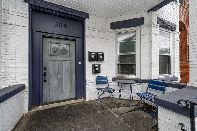 569 Liberty Ave, Unit 2