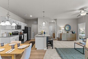 Sidbury Crossing in Castle Hayne, NC - Building Photo