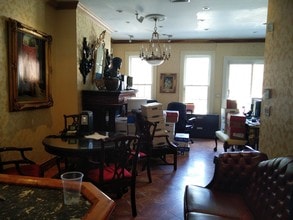 813-815 Morris Park Ave in Bronx, NY - Foto de edificio - Interior Photo