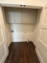 108-110 Oakwood Ct in Raymore, MO - Building Photo - Building Photo