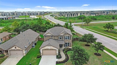 8501 Rimini Cove in Round Rock, TX - Foto de edificio - Building Photo