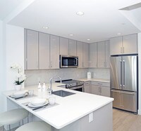 The Centre in Cliffside Park, NJ - Building Photo - Interior Photo