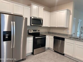 71 Tahiti Shrs Ct in St. Augustine, FL - Building Photo - Building Photo