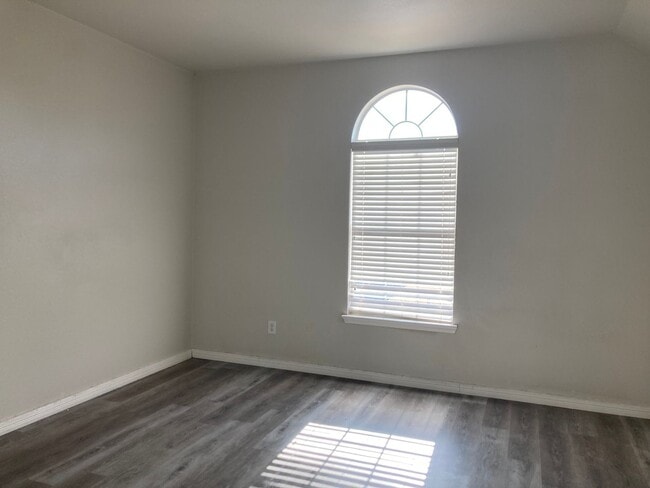 2744 Ferdinand in Grand Prairie, TX - Building Photo - Building Photo