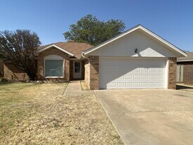 6818 Huron Ave in Lubbock, TX - Building Photo