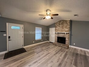 7777 Needlerush Dr in Milton, FL - Building Photo - Building Photo