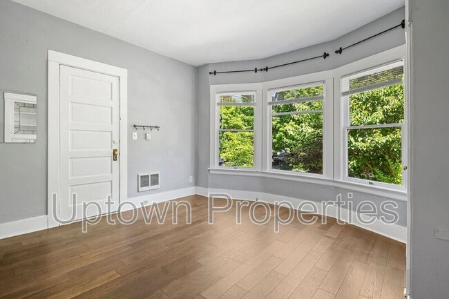 property at 1005 SE 27th Ave