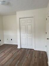 165 Iced Ln, Unit 2 in Bluefield, WV - Building Photo - Building Photo