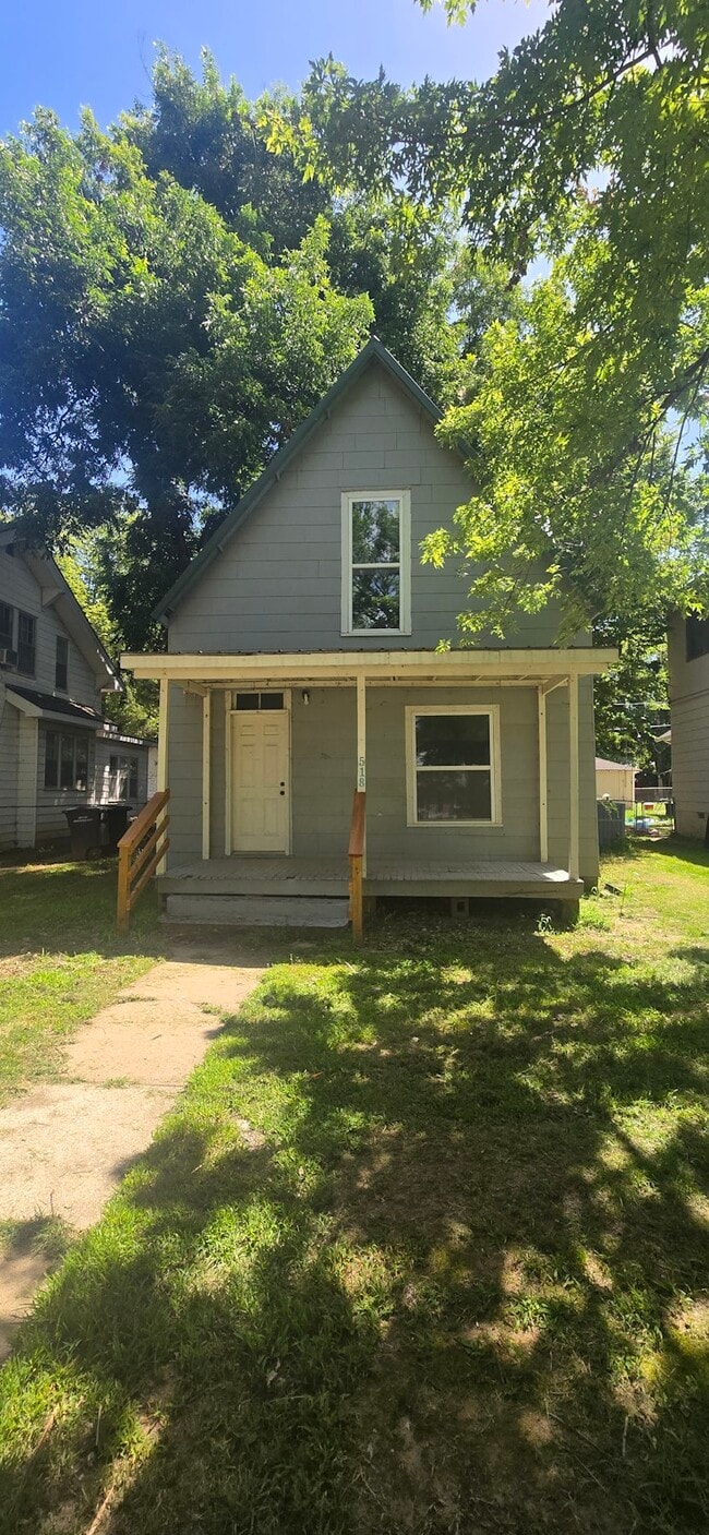 518 N B St in Arkansas City, KS - Building Photo - Building Photo
