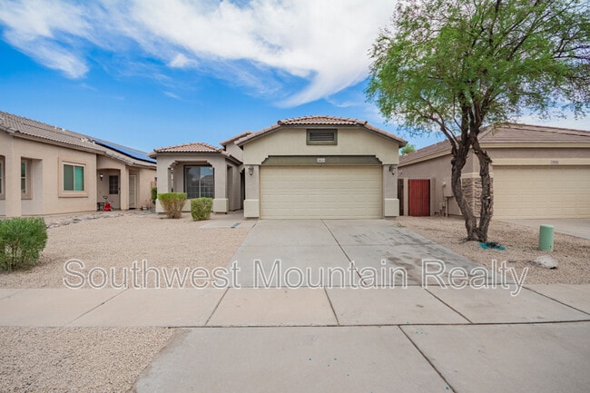 property at 28123 N Quartz Dr