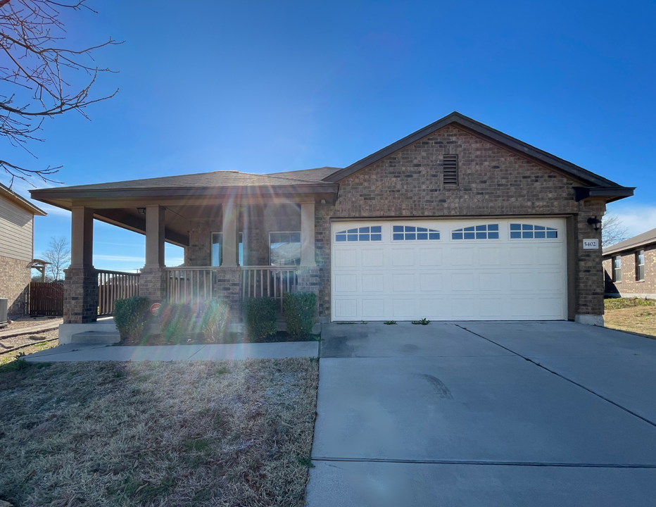 5402 Katy Creek Ln in Killeen, TX - Building Photo