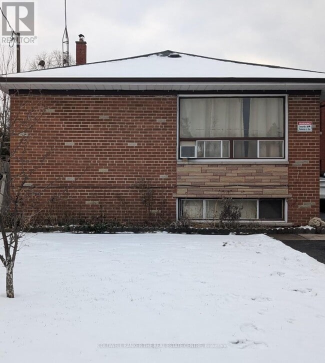 property at 6 Ghent Ct