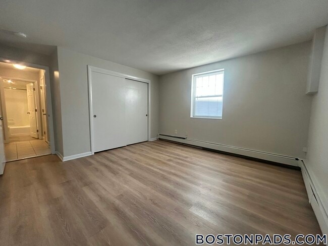 66 Mill St in Woburn, MA - Building Photo - Building Photo