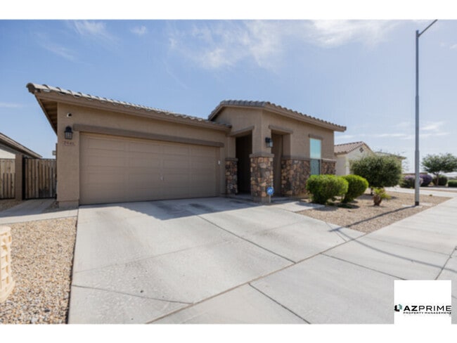 property at 2841 W Apollo Rd