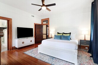 4327 Canal St, Unit SI ID1265374P in New Orleans, LA - Building Photo - Building Photo