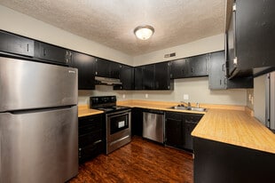 The Ridge 2 in Lafayette, IN - Building Photo