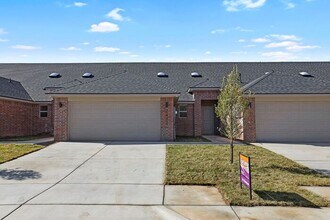 7614 Woodford Ave in Amarillo, TX - Building Photo - Building Photo