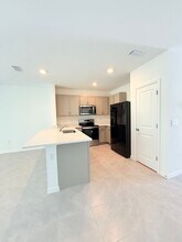 4481 Rachel Fls Dr in Tampa, FL - Building Photo - Building Photo