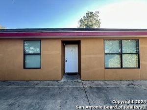 1721 Quintana Rd in San Antonio, TX - Building Photo - Building Photo