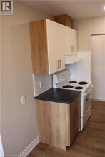 366 Darling St in Brantford, ON - Building Photo - Building Photo