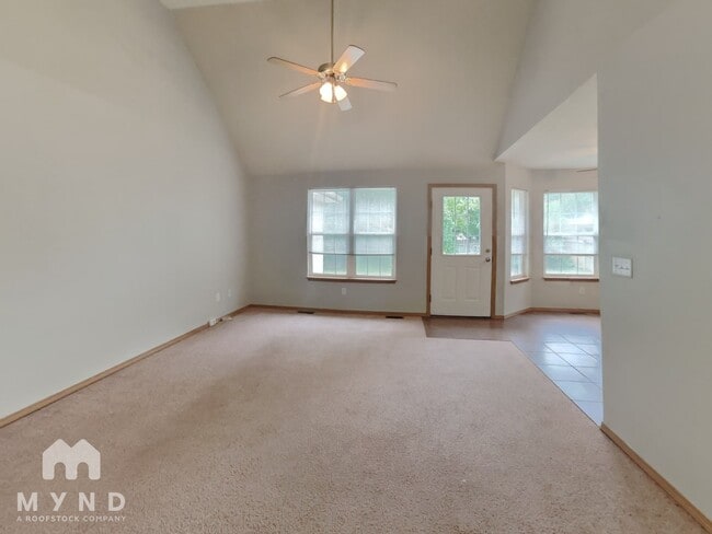 1112 S Saratoga Ave in Springfield, MO - Building Photo - Building Photo
