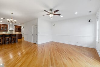 3535 N Reta Ave in Chicago, IL - Building Photo - Building Photo