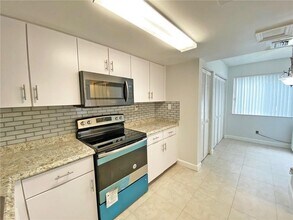 780 NW 91st Ter in Plantation, FL - Building Photo - Building Photo