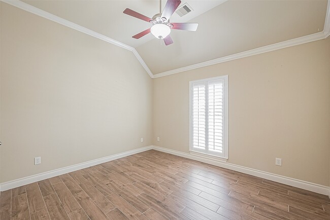 property at 31902 Forest Pine Ct
